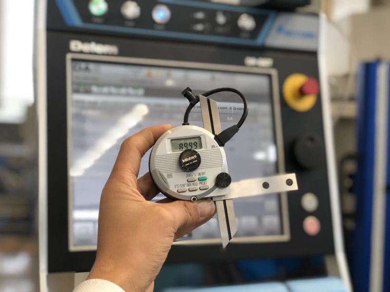 Bending Angle Measurement Systems of Wireless digital protractor for ...