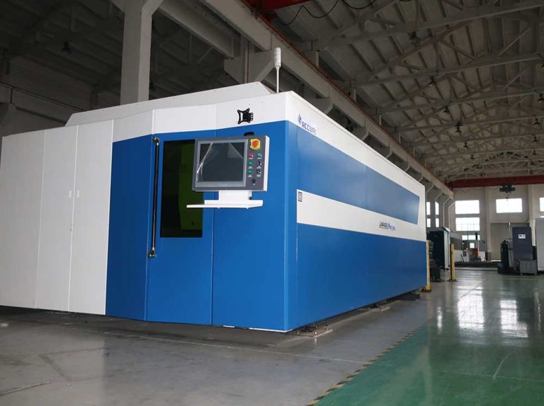 2KW Fiber Laser Cutting Machine for Metal Sheet IPG 2000w Fiber Laser Cutter Machine