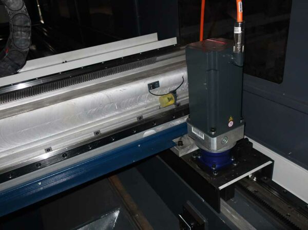6Kw Fiber Laser Cutter 2000x6000mm with IPG 6000W High Power Fiber Laser Cutting Machine