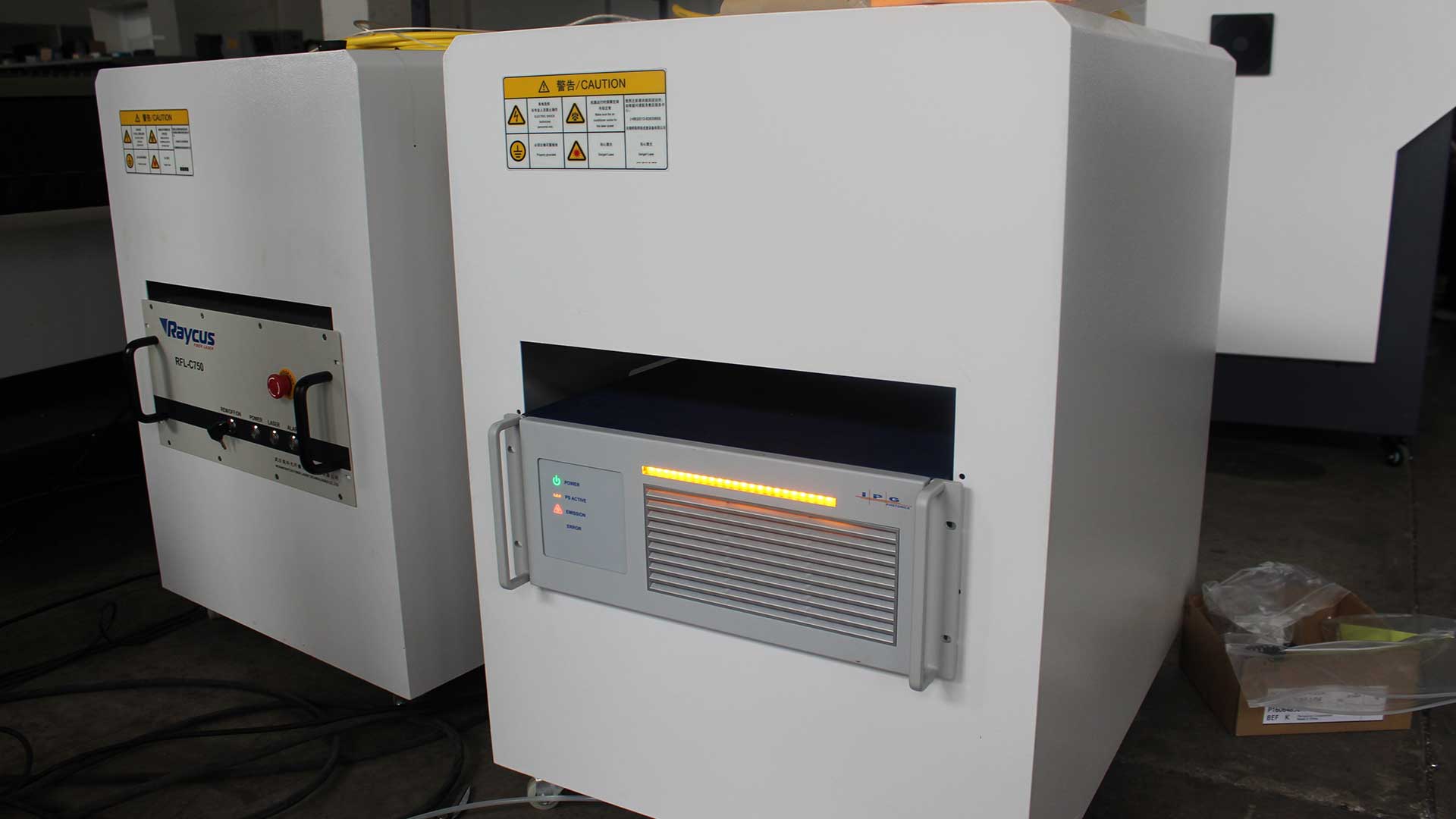 ACCURL Manufacturers 1000w Fiber CNC Laser Cutting Machine for Sale