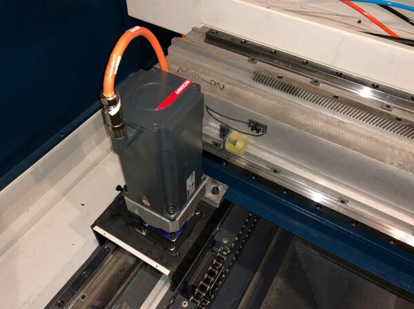 2KW Fiber Laser Cutting Machine for Metal Sheet IPG 2000w Fiber Laser Cutter Machine