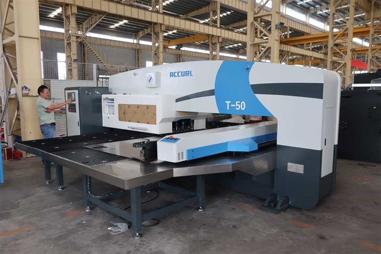 ACCURL CNC Punching Machine MAX-T-50 ton for Sheet Metal CNC Punch Press Manufacturers