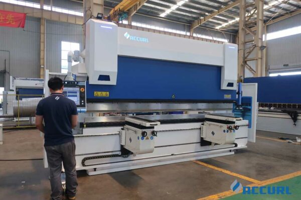 New 10-Axis ACCURL 20′x 350 Ton CNC Press Brake with Sheet Following Supports Systems for bending thin sheets