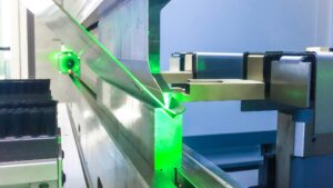 What are the Key Components of a Hydraulic Press Brake?