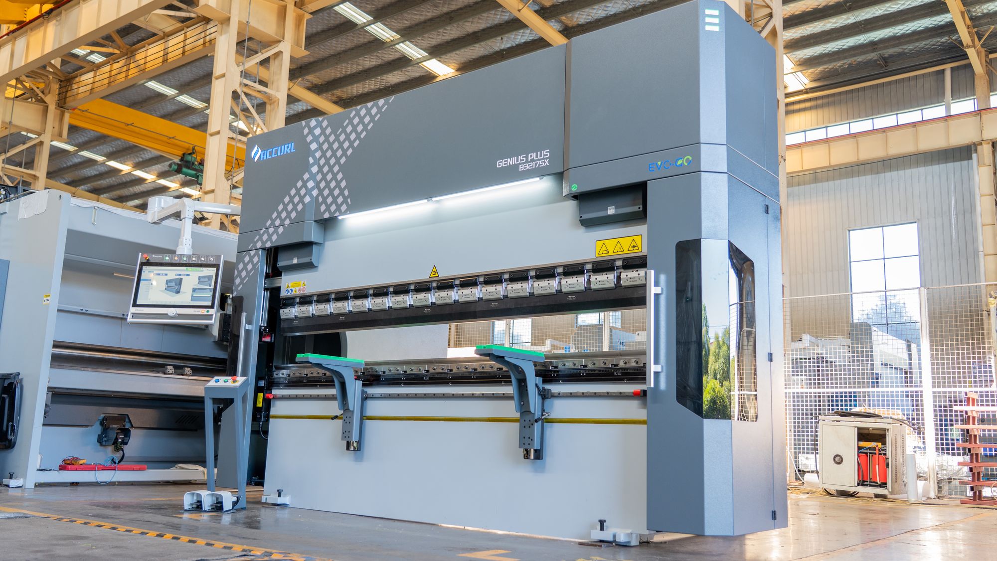 Accurl Genius PLUS B32175X press brake on the shop floor